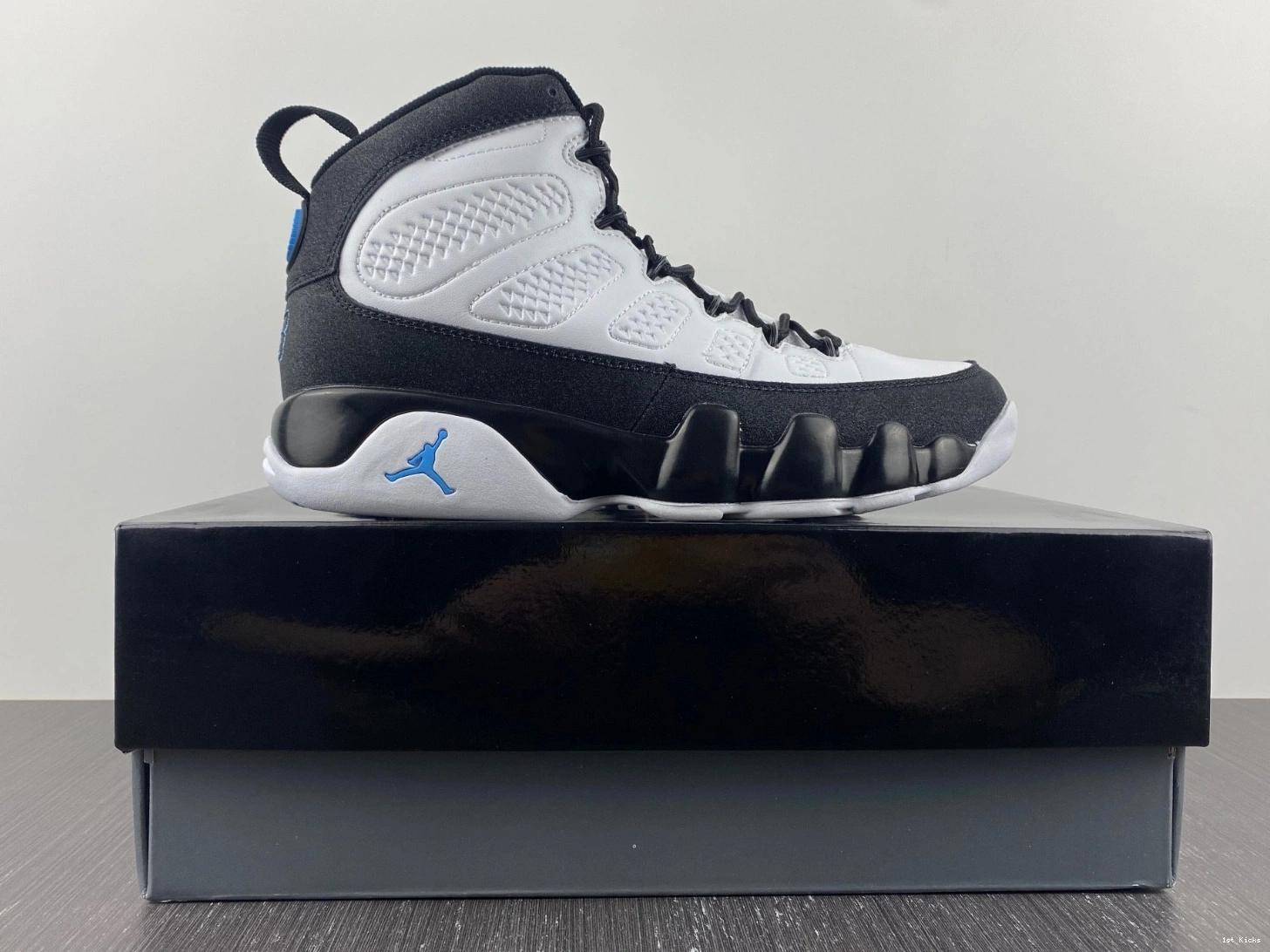 Blue University CT8019-140 Retro Jordan - 9 0912